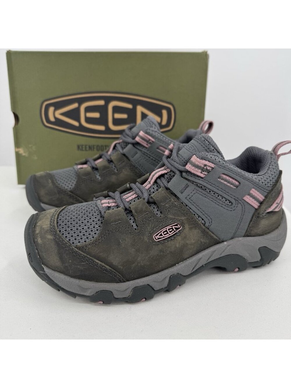KEEN Women's Steens Vent Hiking Shoes size 6 Women's Magnet, Nostalgia Rose